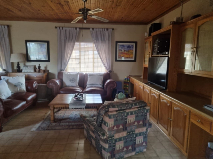 3 Bedroom Property for Sale in Upington Rural Northern Cape